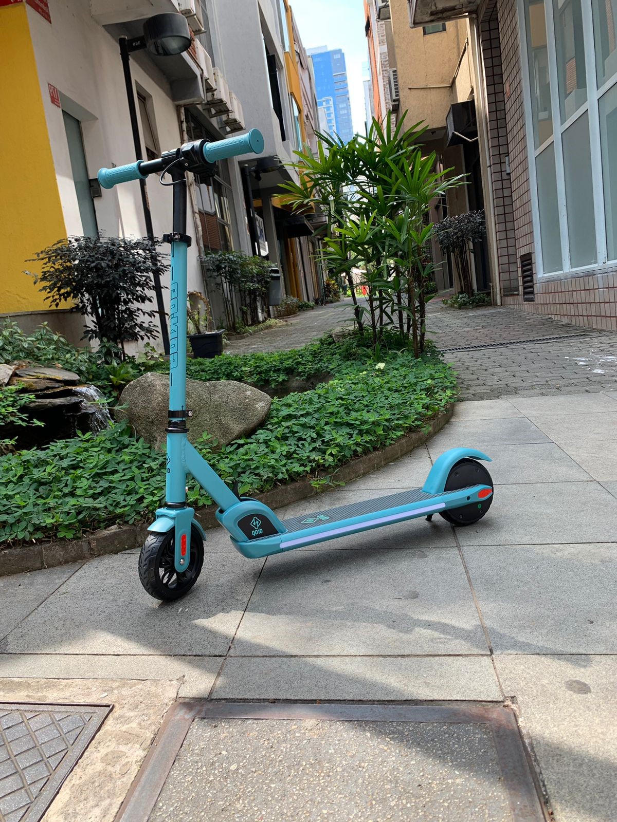 9832f212-1cbf-4043-a0fc-385d312d486d